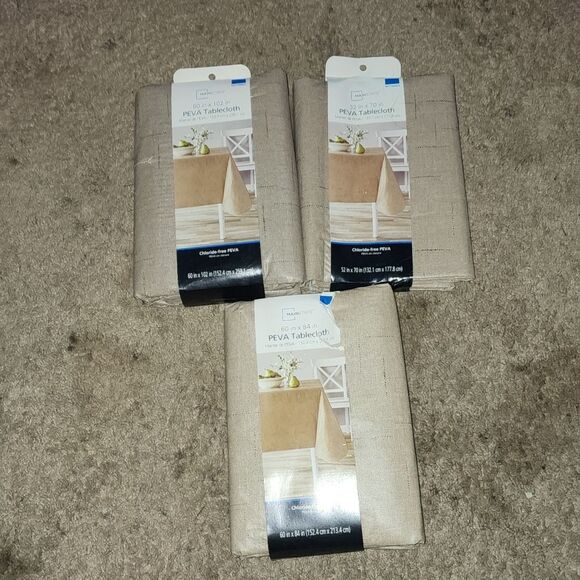 NWT PEVA tablecloth color Brownstone Size 60in X 84in - Picture 6 of 6